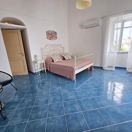 Maridea - Marlin Apartment Ponza Exterior photo